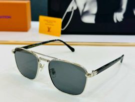 Picture of LV Sunglasses _SKUfw57313218fw
